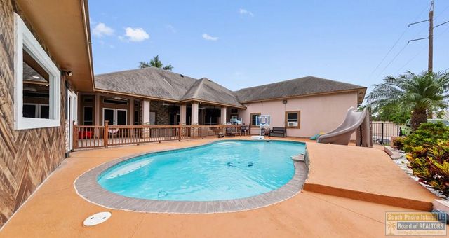 5222 Rustic Manor Dr., Brownsville, TX 78526