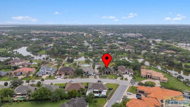 5222 Rustic Manor Dr., Brownsville, TX 78526