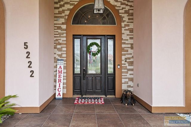 5222 Rustic Manor Dr., Brownsville, TX 78526