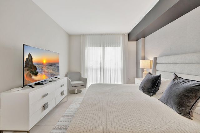 401 N Birch Road 409, Fort Lauderdale, FL 33304