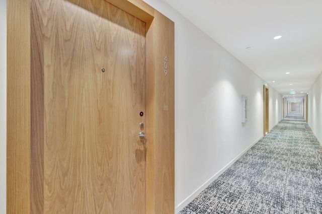 401 N Birch Road 409, Fort Lauderdale, FL 33304