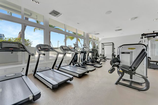 401 N Birch Road 409, Fort Lauderdale, FL 33304