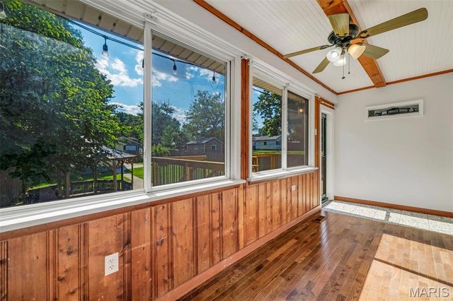 2733 Hermitage Avenue, St Louis, MO 63143