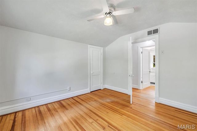 2733 Hermitage Avenue, St Louis, MO 63143