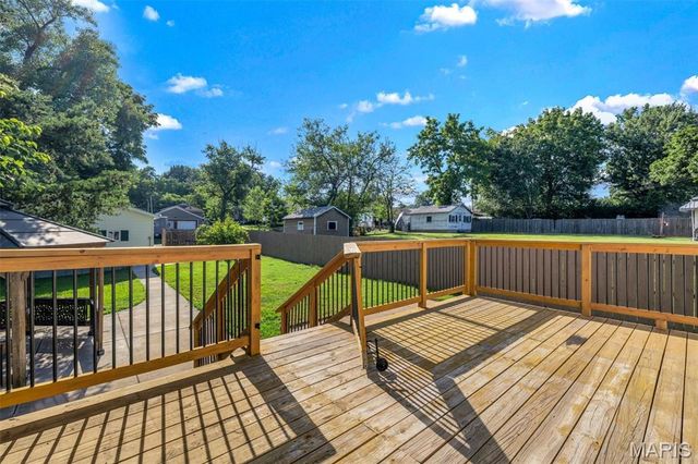 2733 Hermitage Avenue, St Louis, MO 63143
