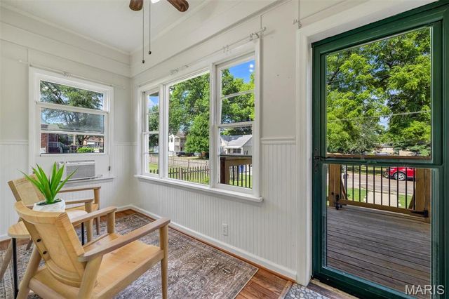 2733 Hermitage Avenue, St Louis, MO 63143