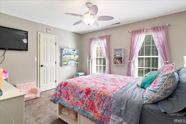 2115 Cobblestone Road, Jasper, IN 47546