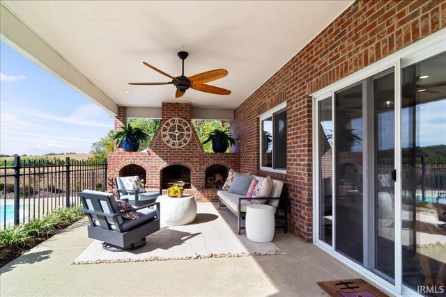 2115 Cobblestone Road, Jasper, IN 47546