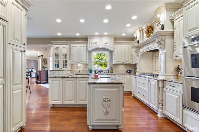 2115 Cobblestone Road, Jasper, IN 47546