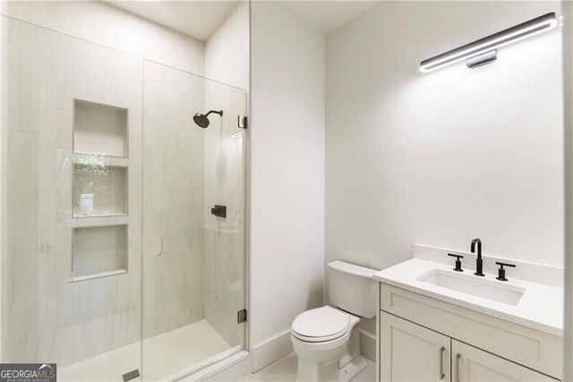 388 Londonberry Rd NW, Sandy Springs, GA 30327
