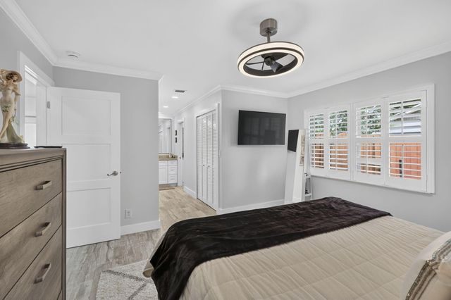 1390 PINE VALLEY Drive, Wellington, FL 33414