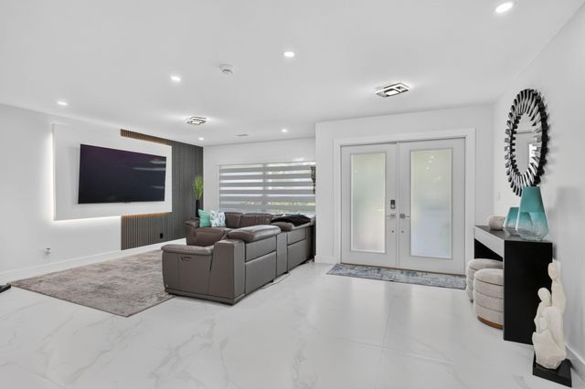 1390 PINE VALLEY Drive, Wellington, FL 33414