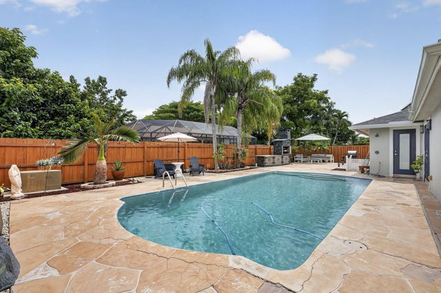 1390 PINE VALLEY Drive, Wellington, FL 33414