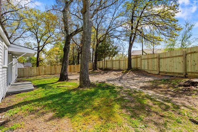 3064 Indiana Avenue, Winston-salem, NC 27105