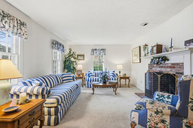 324 Patriot Way, Centerville, MA 02632