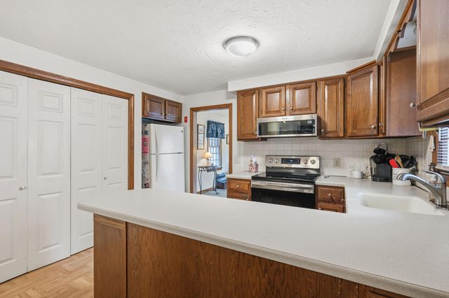 324 Patriot Way, Centerville, MA 02632