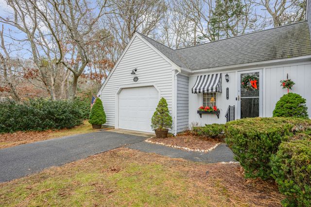 324 Patriot Way, Centerville, MA 02632