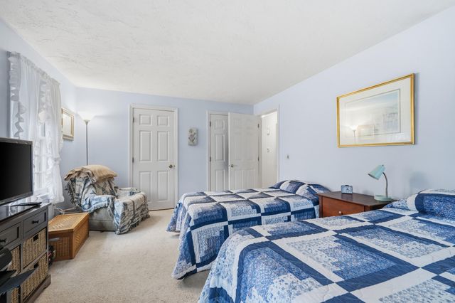 324 Patriot Way, Centerville, MA 02632