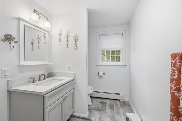 324 Patriot Way, Centerville, MA 02632