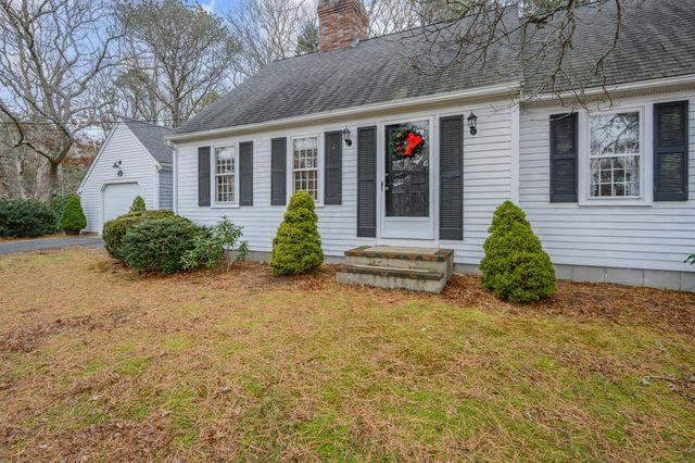 324 Patriot Way, Centerville, MA 02632