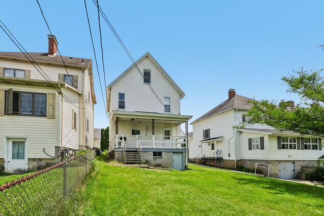 1214 Poplar STREET, South Greensburg Boro, PA 15601
