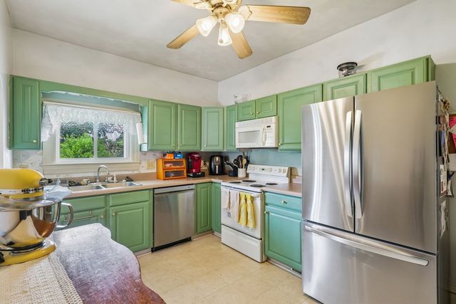1214 Poplar STREET, South Greensburg Boro, PA 15601
