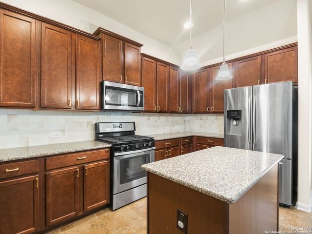 22611 Carriage Bush, San Antonio, TX 78261