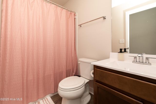 302 Spinnaker Street B, Elizabeth City, NC 27909