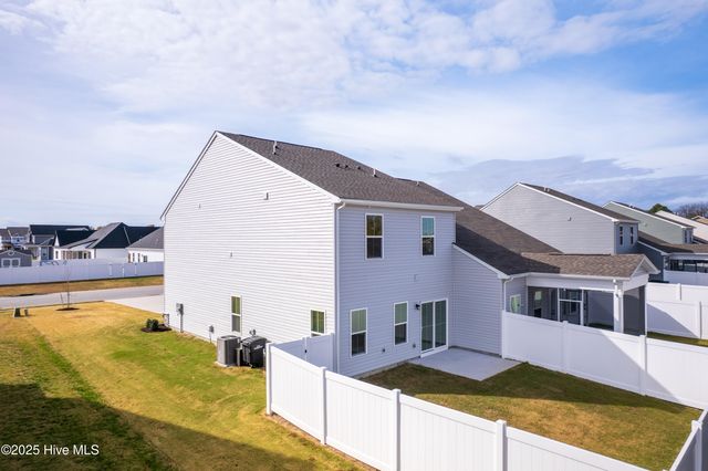 302 Spinnaker Street B, Elizabeth City, NC 27909