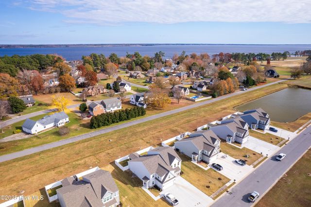 302 Spinnaker Street B, Elizabeth City, NC 27909