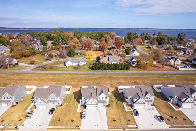 302 Spinnaker Street B, Elizabeth City, NC 27909