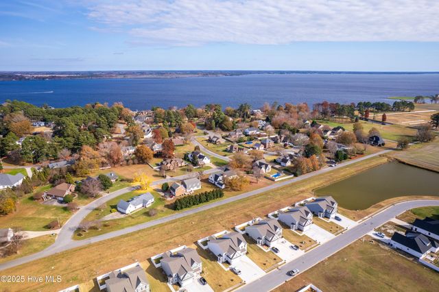 302 Spinnaker Street B, Elizabeth City, NC 27909