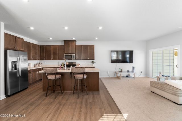 302 Spinnaker Street B, Elizabeth City, NC 27909