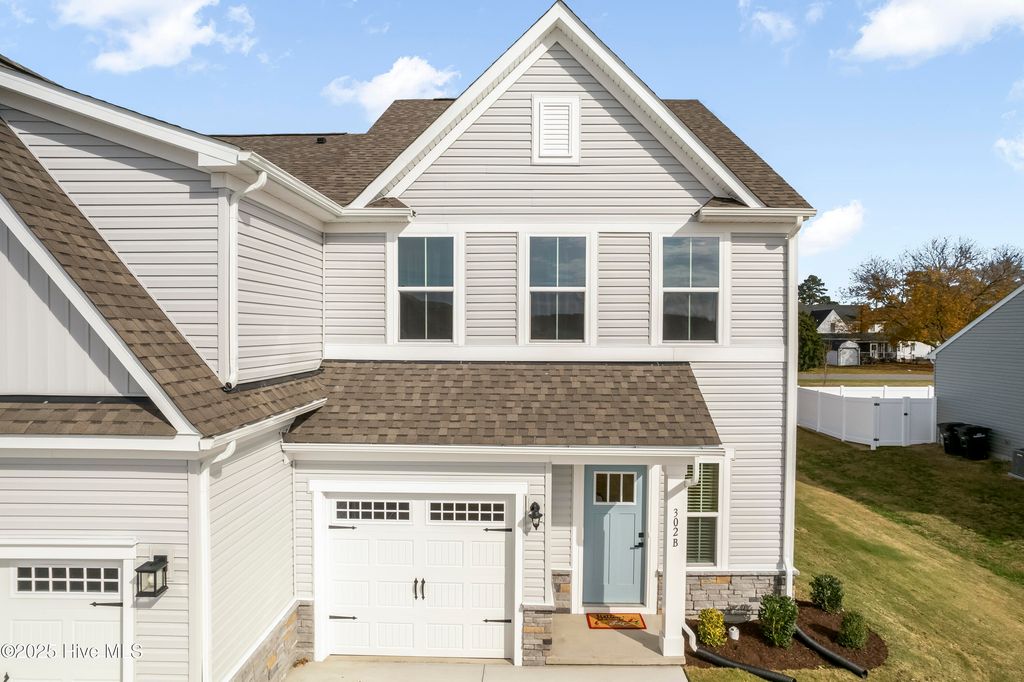 302 Spinnaker Street B, Elizabeth City, NC 27909