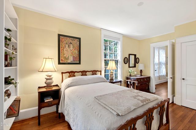 120 Forest Road, Raleigh, NC 27605