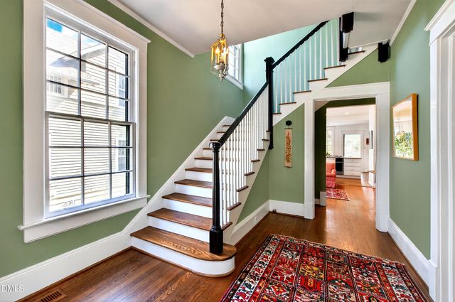 120 Forest Road, Raleigh, NC 27605