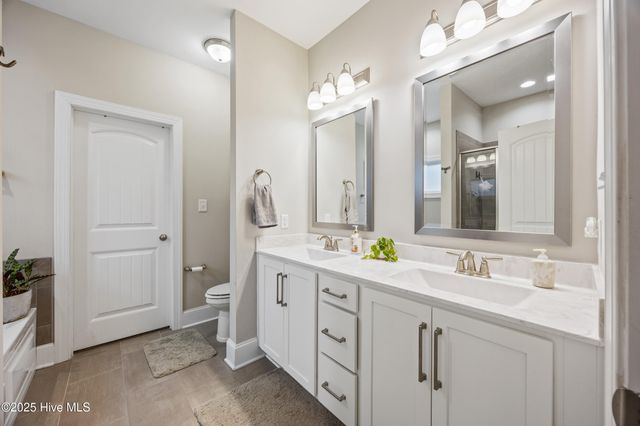 822 Winston Pines Drive, Aberdeen, NC 28315