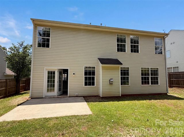 11528 Erwin Ridge Avenue, Charlotte, NC 28213