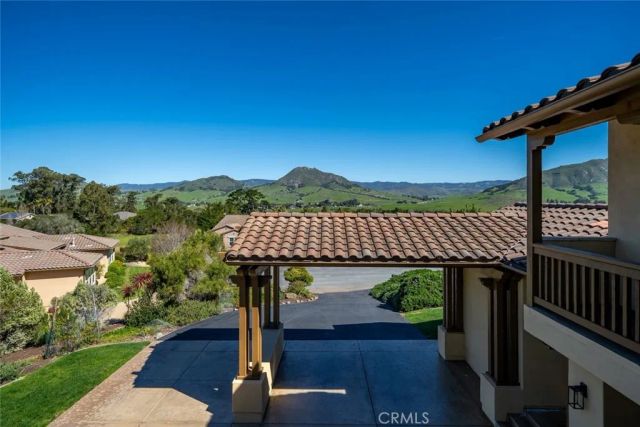 1675 Nasella Lane, San Luis Obispo, CA 93405