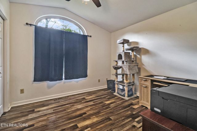 239 Golden Brook Drive, Crossville, TN 38555