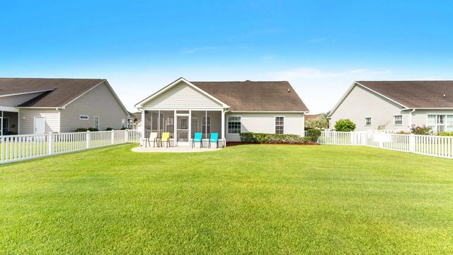 229 Southern Breezes Circle, Murrells Inlet, SC 29576