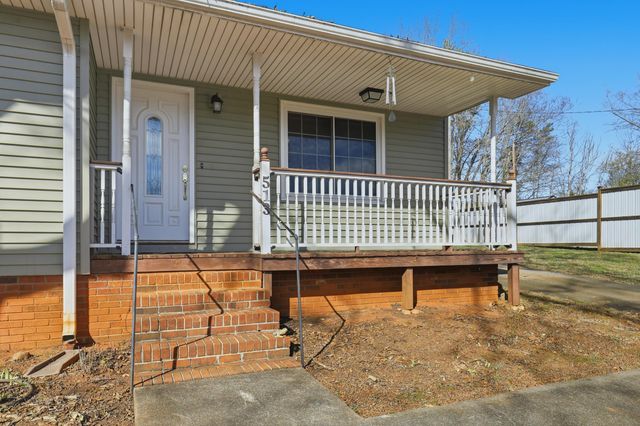 513 E Turner Street, Landrum, SC 29356