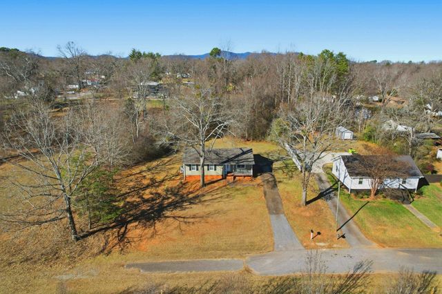 513 E Turner Street, Landrum, SC 29356
