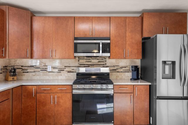 328 Tigris Road NE, Rio Rancho, NM 87124