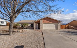 328 Tigris Road NE, Rio Rancho, NM 87124