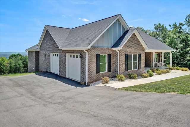 478 Summit DR, Rocky Mount, VA 24151
