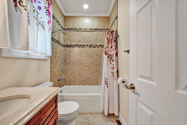 478 Summit DR, Rocky Mount, VA 24151