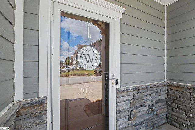 303 Hartland Place, Simpsonville, SC 29680