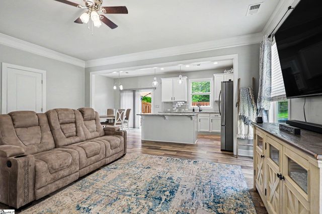 303 Hartland Place, Simpsonville, SC 29680
