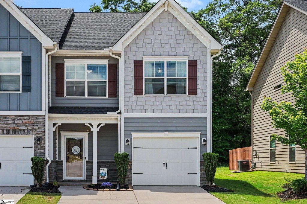 303 Hartland Place, Simpsonville, SC 29680